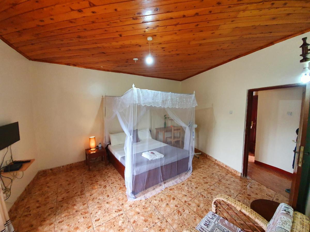 אנטבה Annas Bed And Breakfast מראה חיצוני תמונה