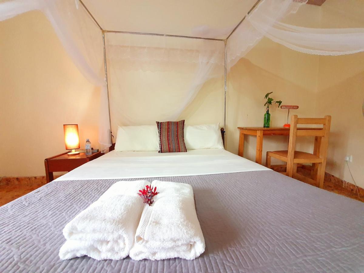 אנטבה Annas Bed And Breakfast מראה חיצוני תמונה