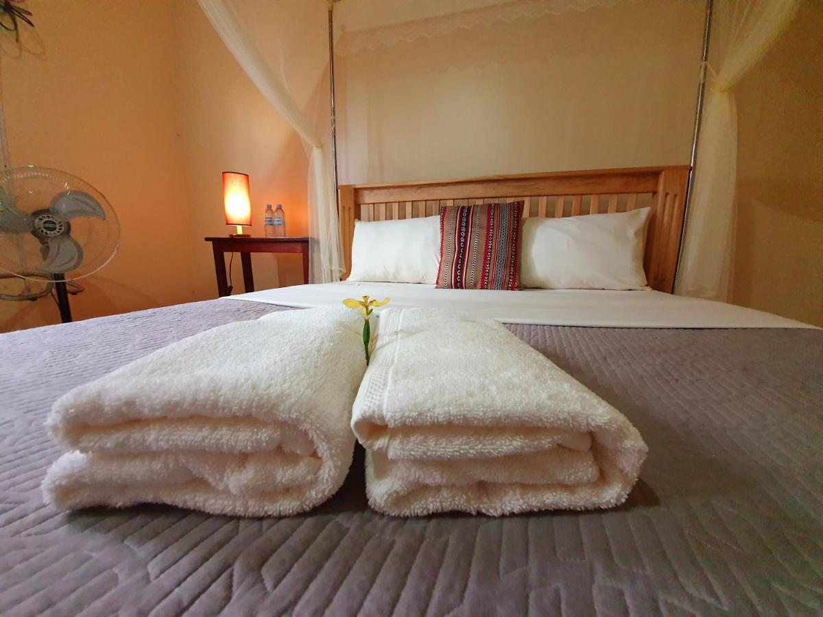 אנטבה Annas Bed And Breakfast מראה חיצוני תמונה