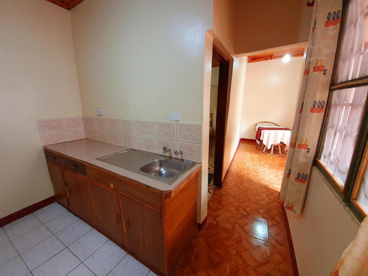 אנטבה Annas Bed And Breakfast מראה חיצוני תמונה